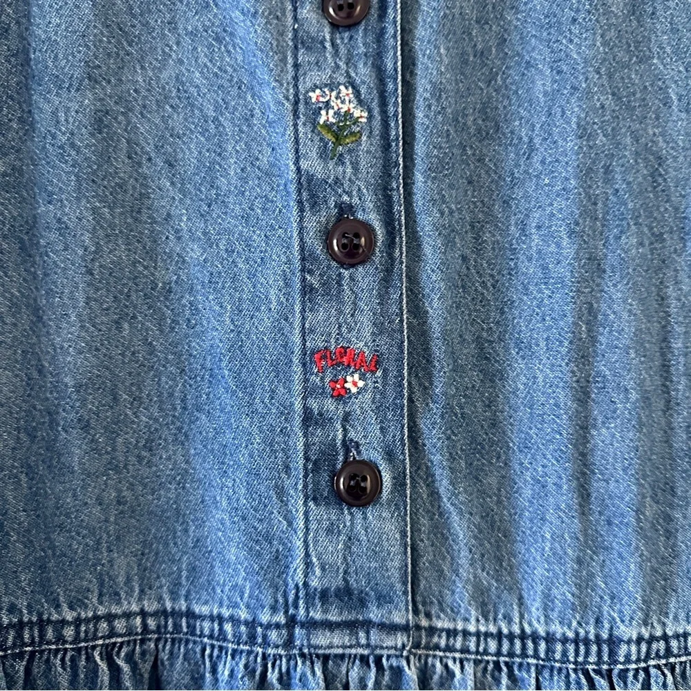Vintage Bobbie Brooks Blue Denim Floral Embroidered Dress Women’s Size Medium - Picture 6 of 16